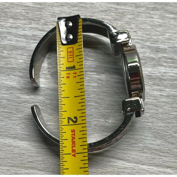 JB Womens Wrist Watch Cuff Bracelet Leopard Print Enamel Silver Tone Quartz - Picture 5 of 10